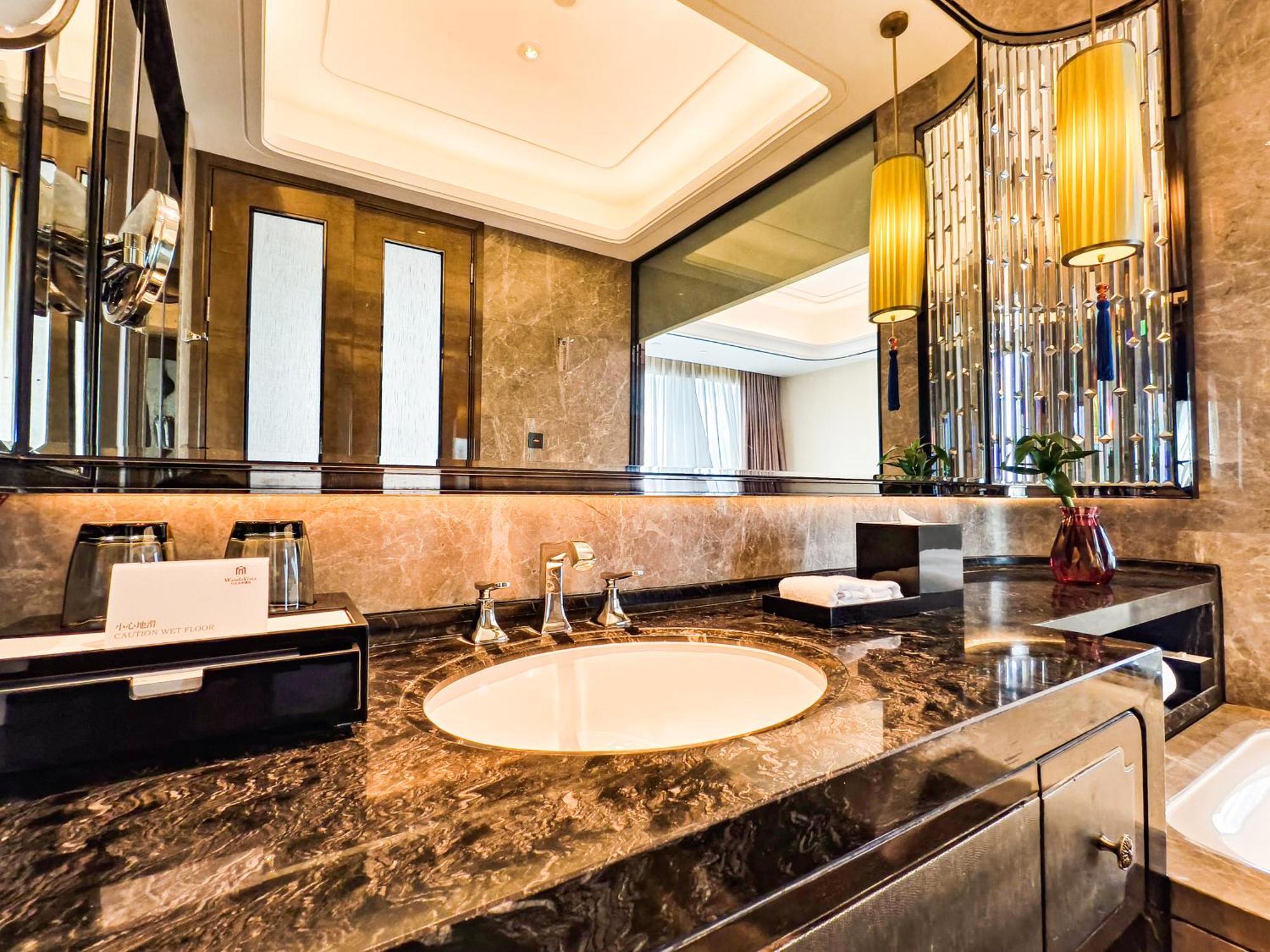 Wanda Vista Kunming Hotel Luaran gambar